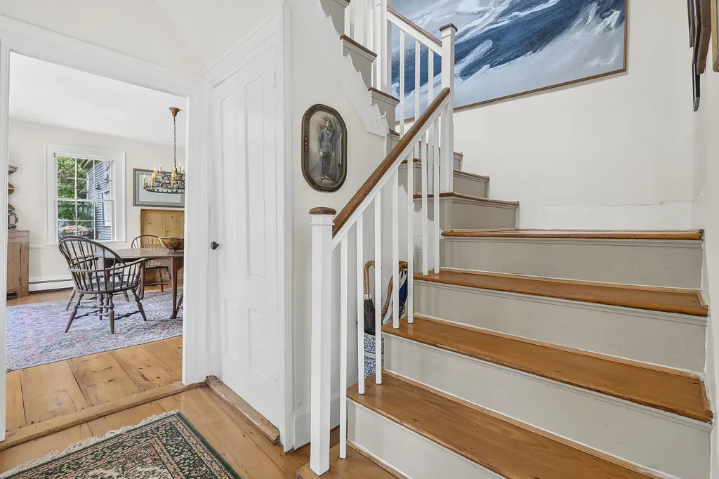 54 Federal Street Wiscasset ME 04578