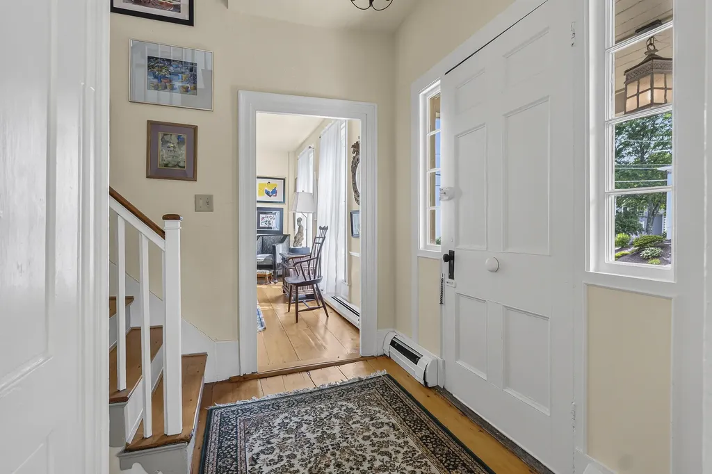 54 Federal Street Wiscasset ME 04578