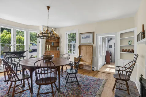 54 Federal Street Wiscasset ME 04578