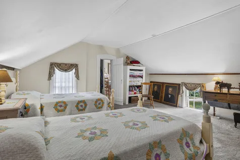 54 Federal Street Wiscasset ME 04578