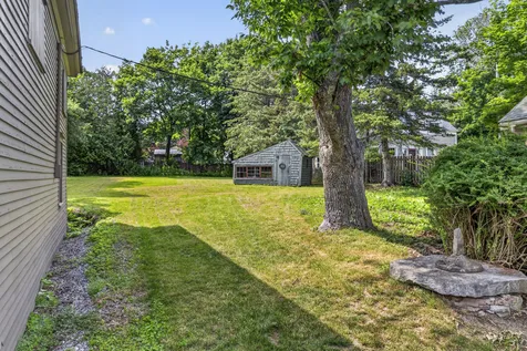 54 Federal Street Wiscasset ME 04578