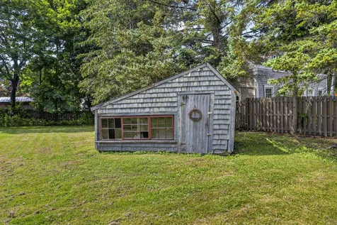 54 Federal Street Wiscasset ME 04578