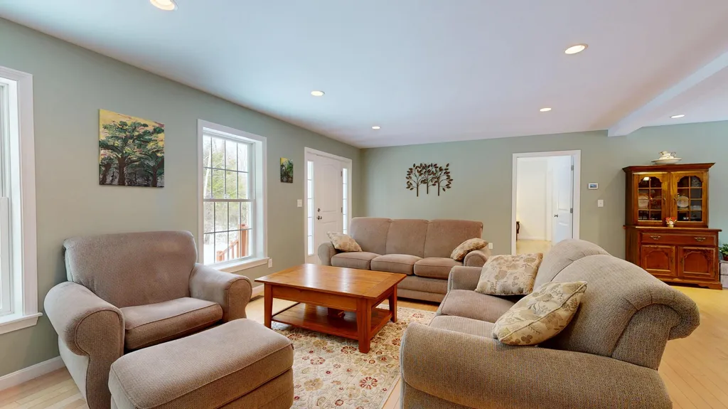 141 Bradbury Street Lewiston ME 04240