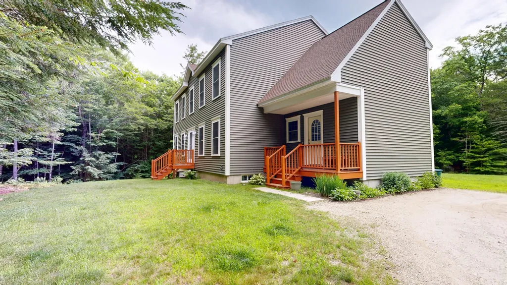 141 Bradbury Street Lewiston ME 04240