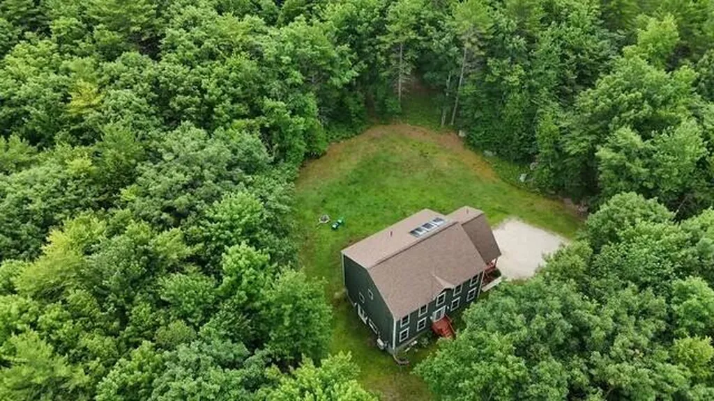 141 Bradbury Street Lewiston ME 04240