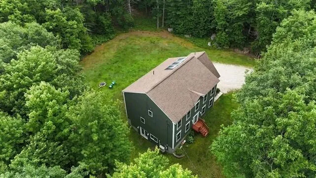 141 Bradbury Street Lewiston ME 04240