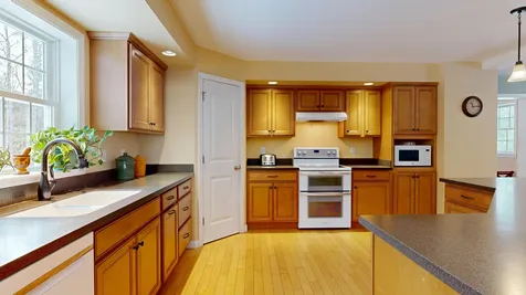141 Bradbury Street Lewiston ME 04240