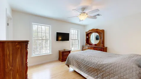 141 Bradbury Street Lewiston ME 04240