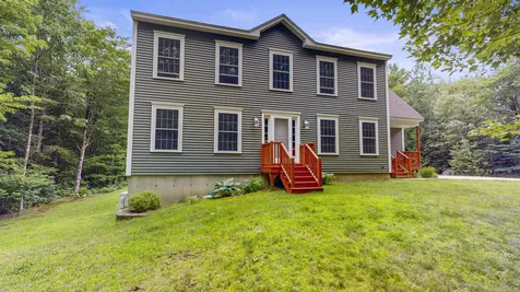 141 Bradbury Street Lewiston ME 04240
