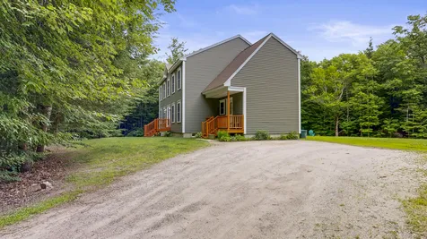 141 Bradbury Street Lewiston ME 04240