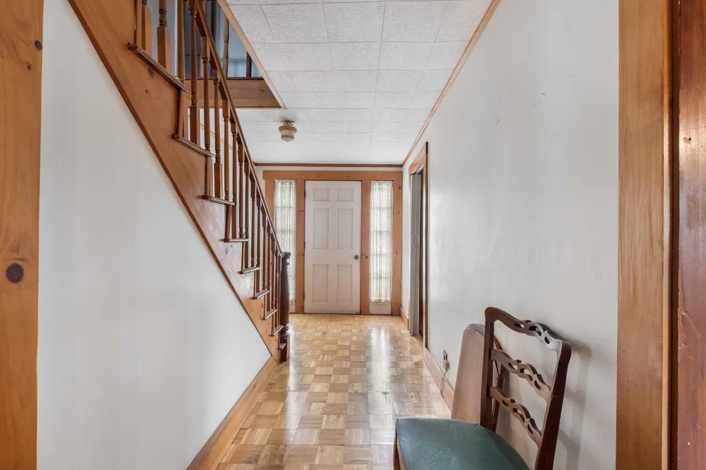 131 Dennett Road Kittery ME 03904