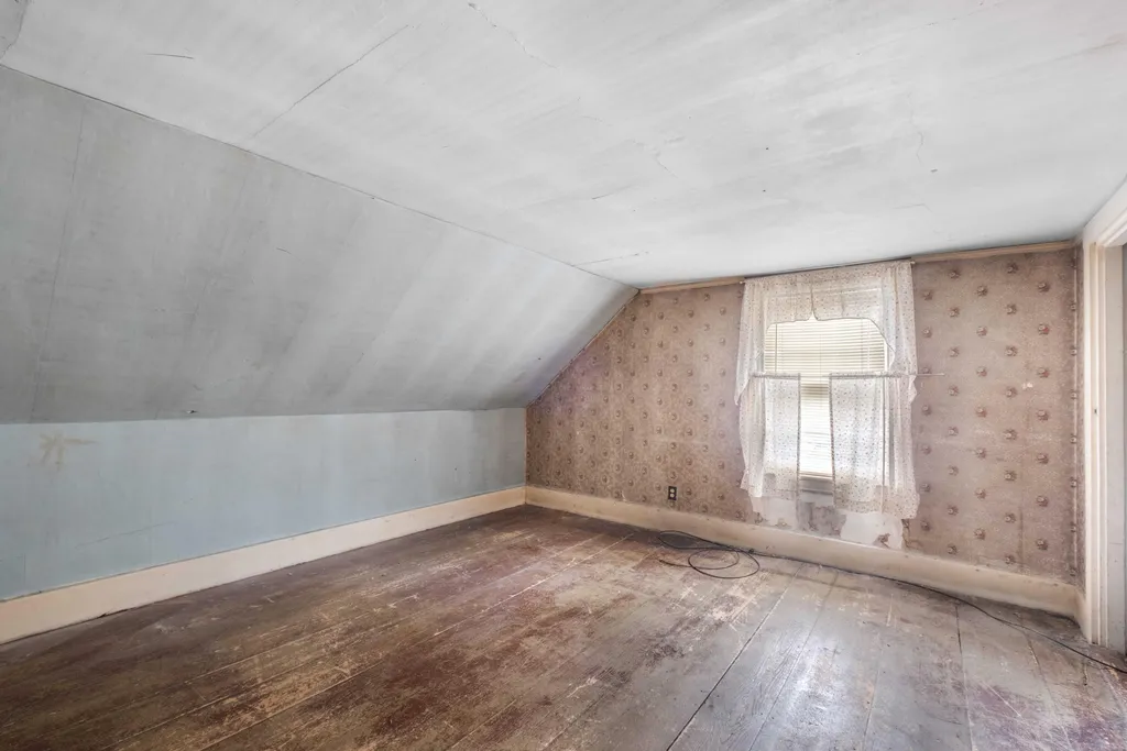 131 Dennett Road Kittery ME 03904