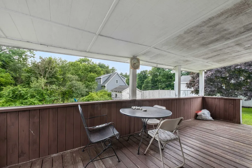 131 Dennett Road Kittery ME 03904