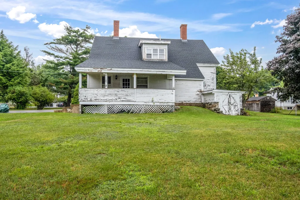 131 Dennett Road Kittery ME 03904