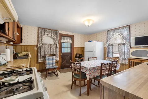 131 Dennett Road Kittery ME 03904