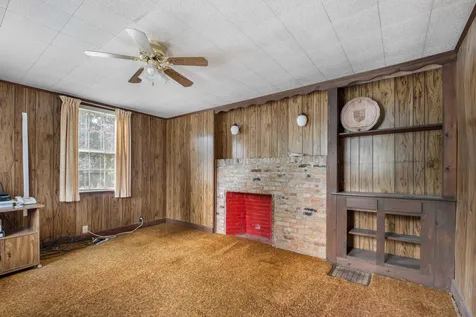 131 Dennett Road Kittery ME 03904