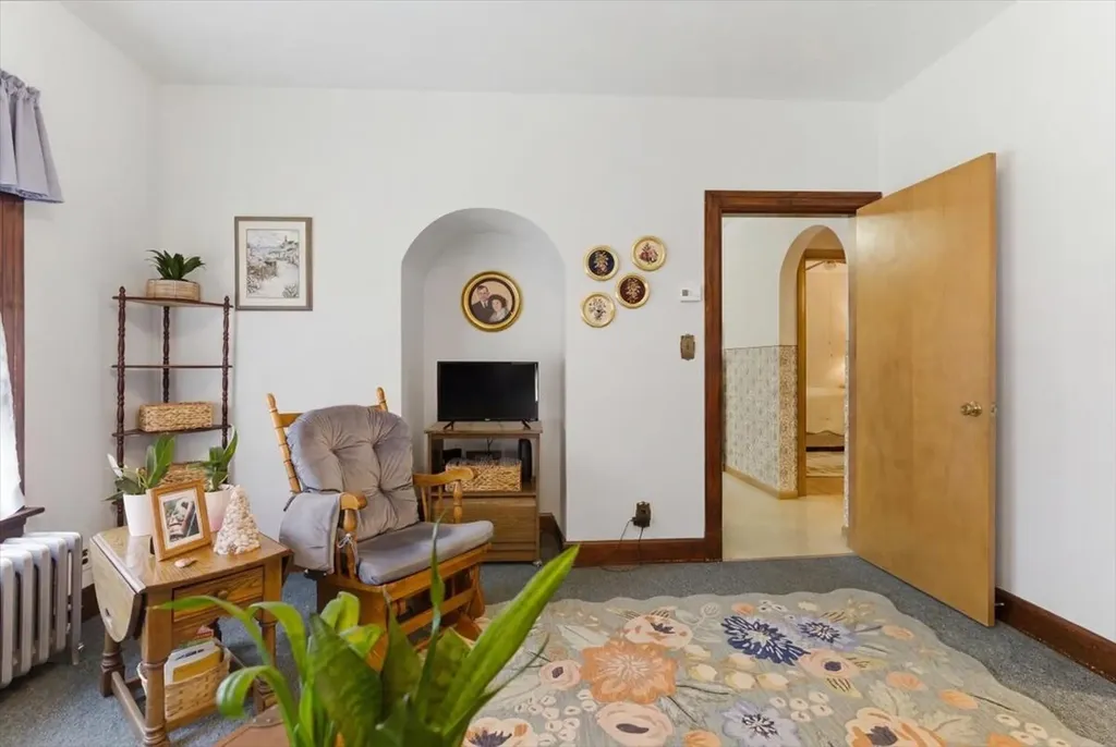 24 Demi Circle Lewiston ME 04240