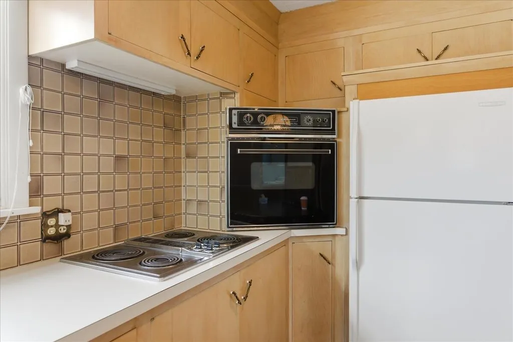 24 Demi Circle Lewiston ME 04240