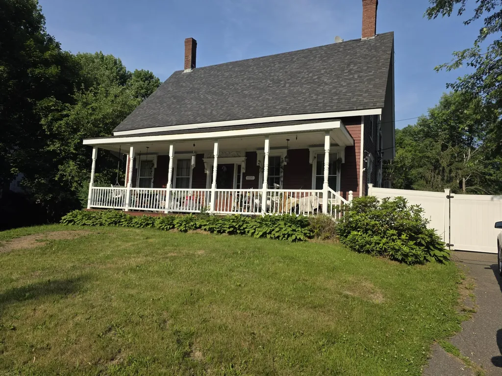 656 S Main Street Brewer ME 04412