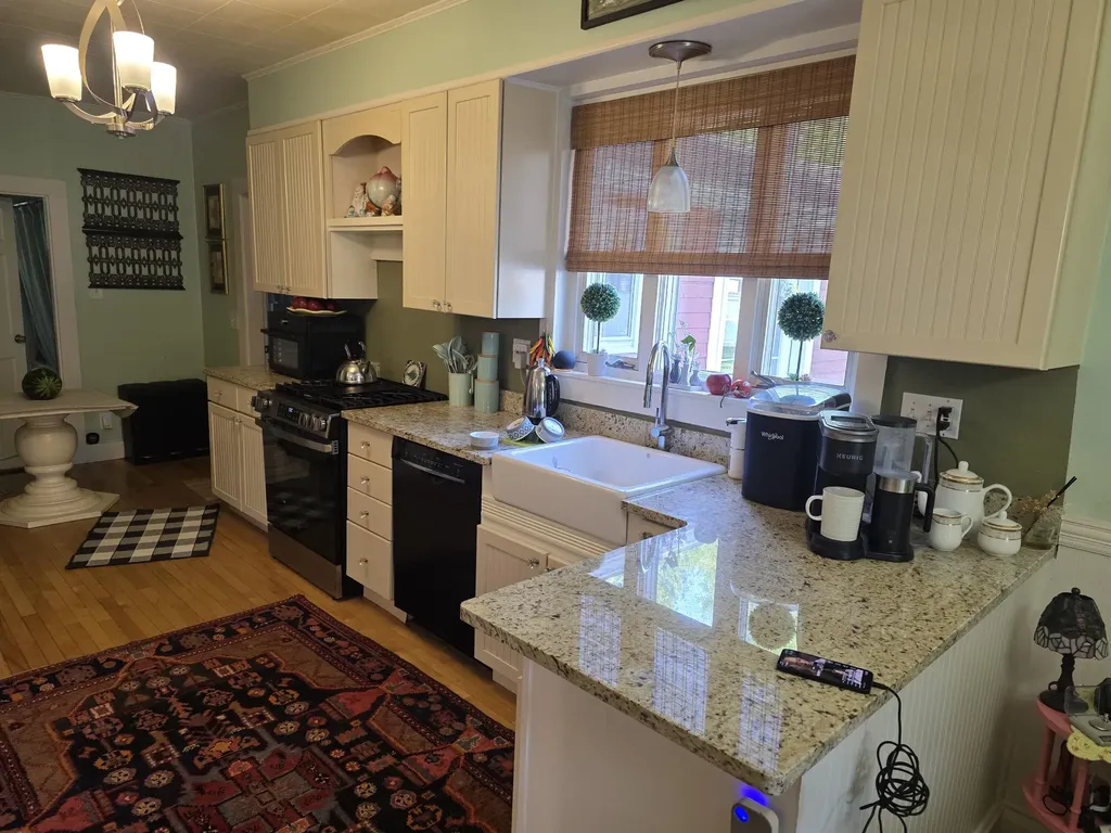 656 S Main Street Brewer ME 04412