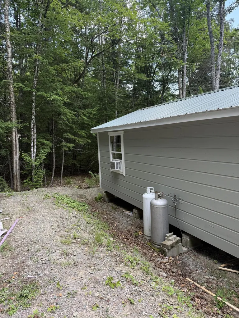 1750 Houston Road Lincoln ME 04457