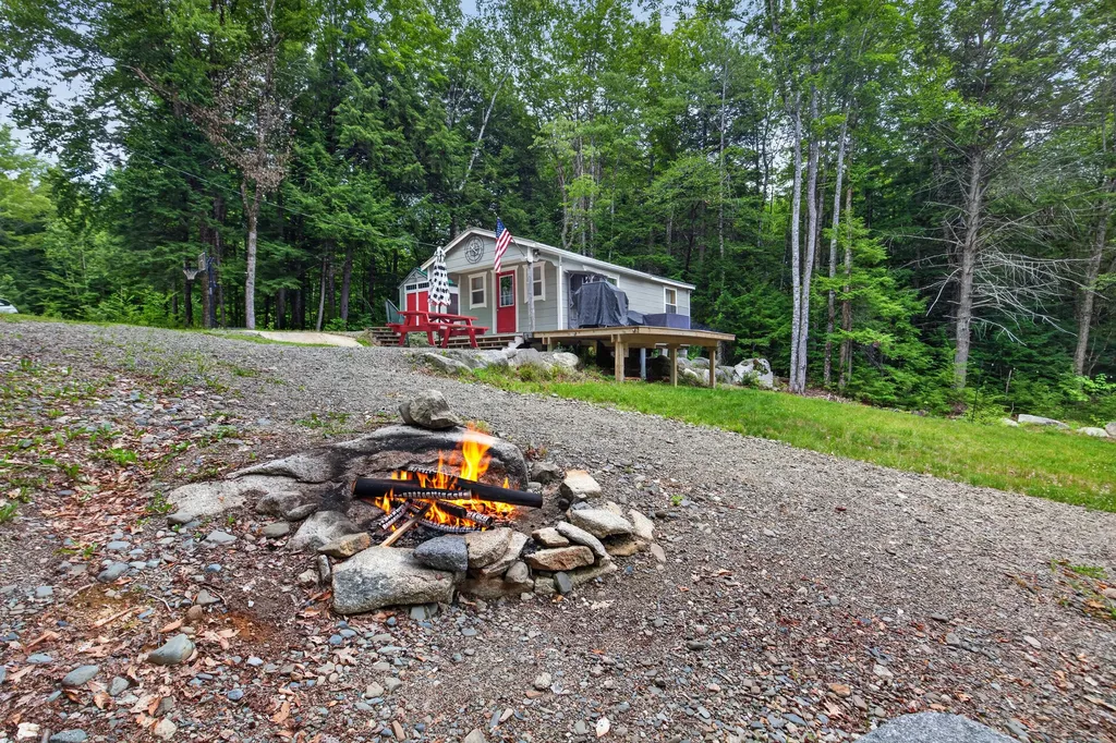 1750 Houston Road Lincoln ME 04457