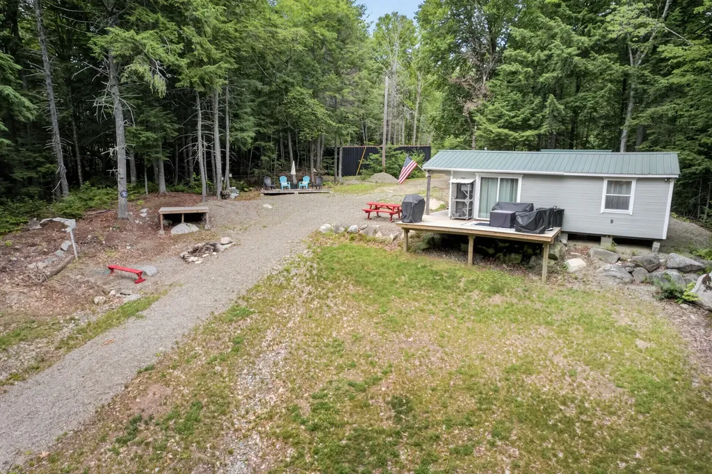 1750 Houston Road Lincoln ME 04457