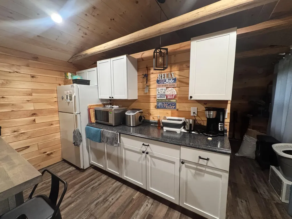 1750 Houston Road Lincoln ME 04457