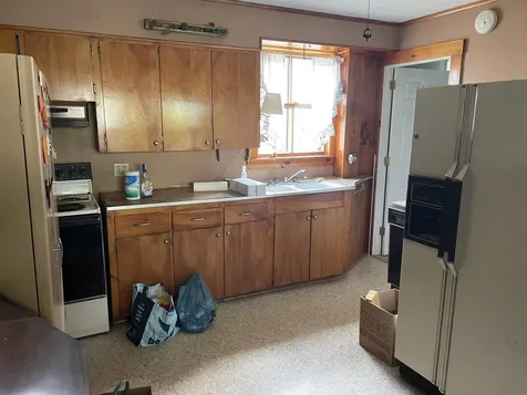 233 Madawaska Avenue Pittsfield ME 04967