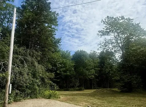 4 Mccauley Lane Deer Isle ME 04627