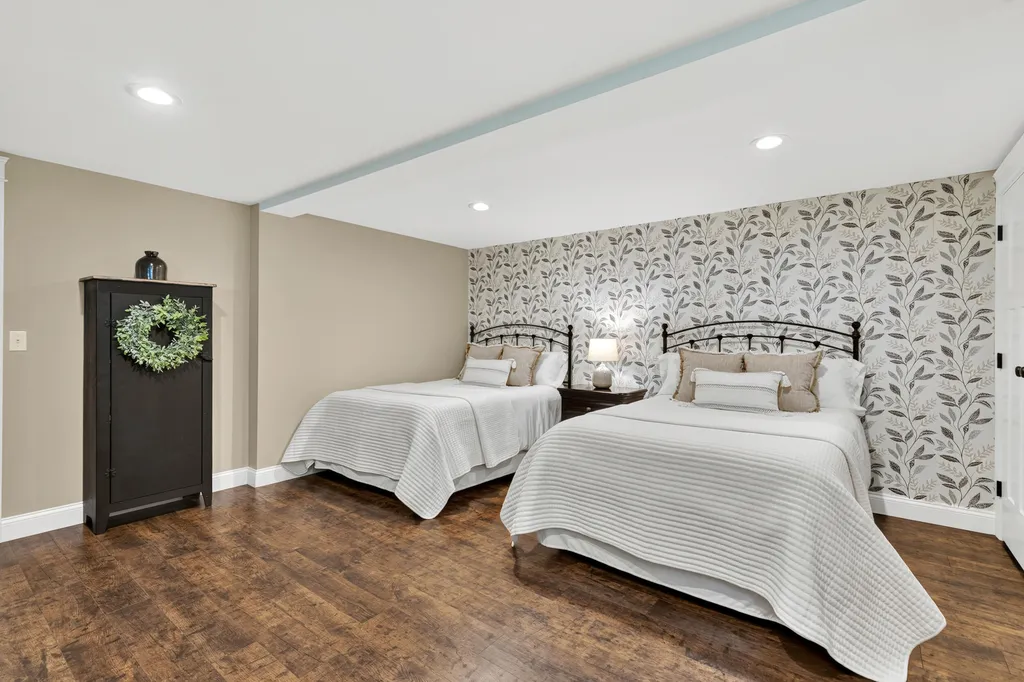 71 Alderberry Bay Drive Naples ME 04055