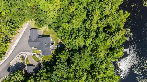 71 Alderberry Bay Drive Naples ME 04055