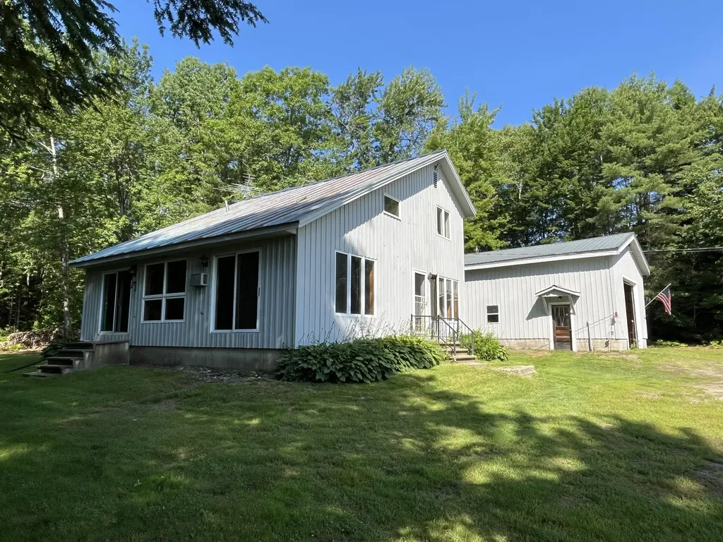273 Rome Road Mercer ME 04957