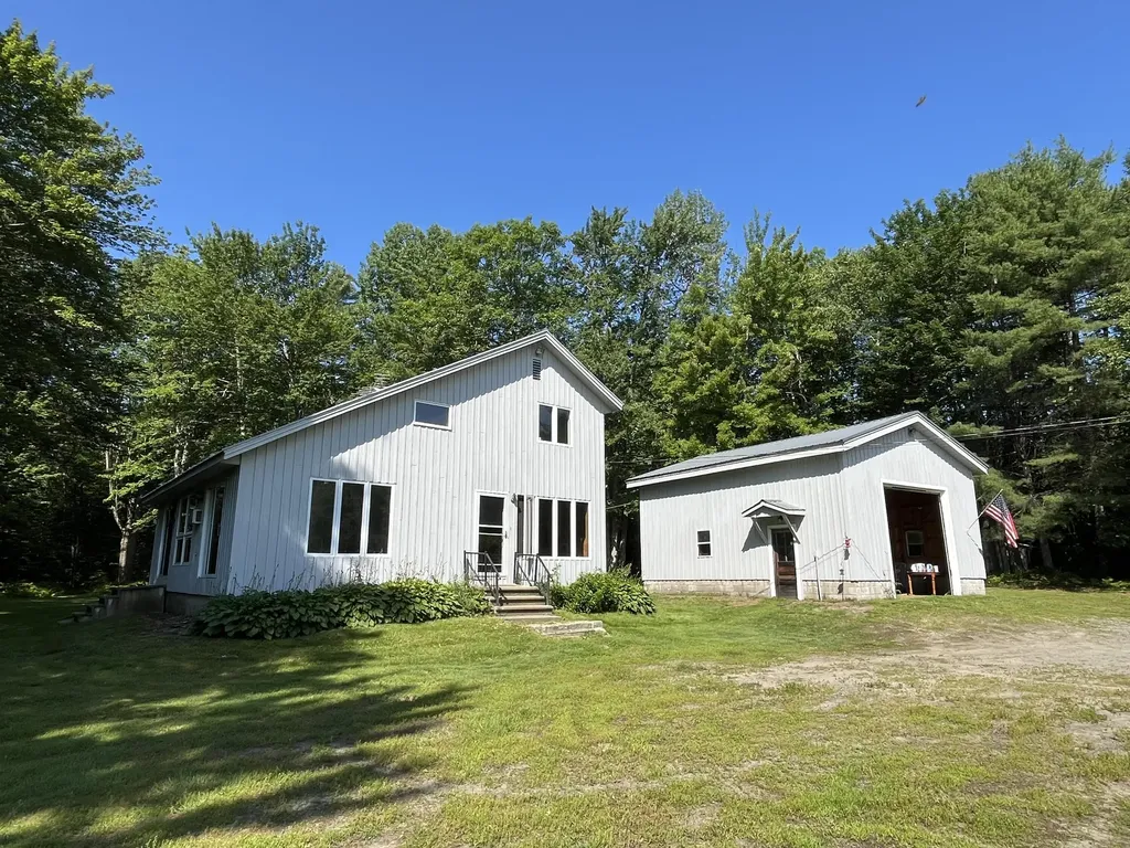 273 Rome Road Mercer ME 04957