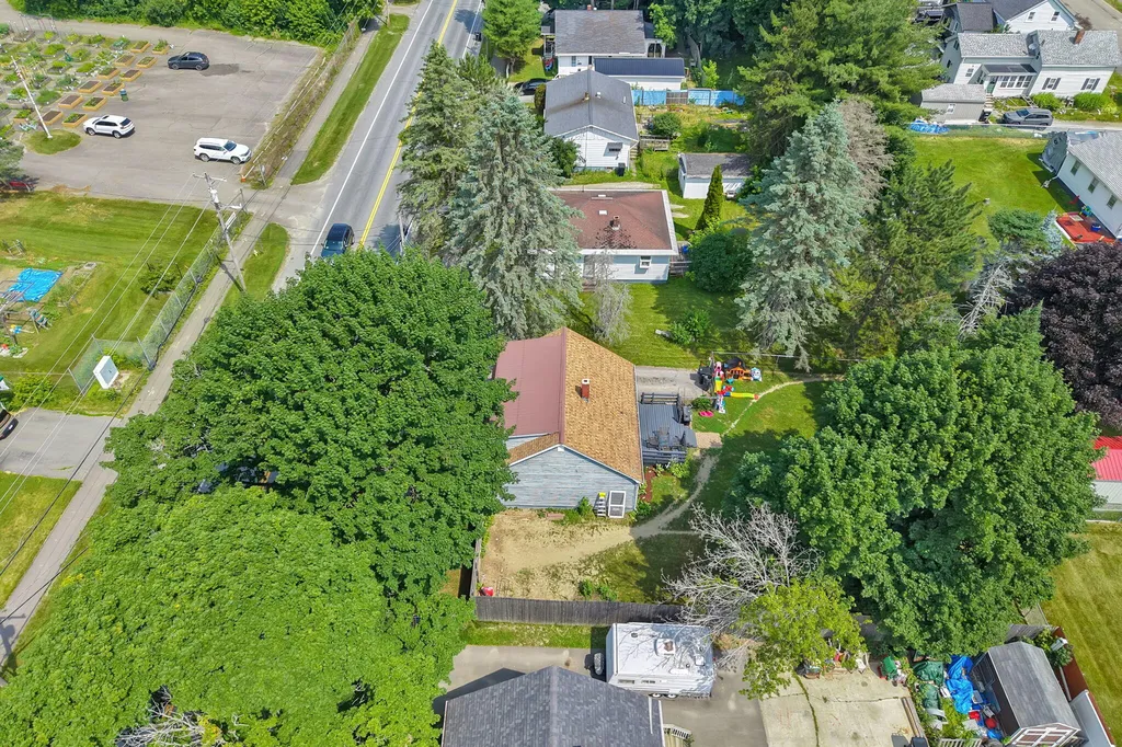 385 Essex Street Bangor ME 04401