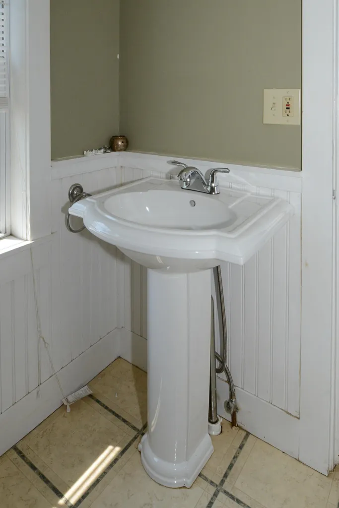341 E Main Street Fryeburg ME 04037