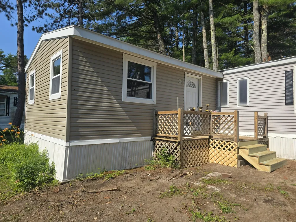 76 Evergreen Drive Gorham ME 04038