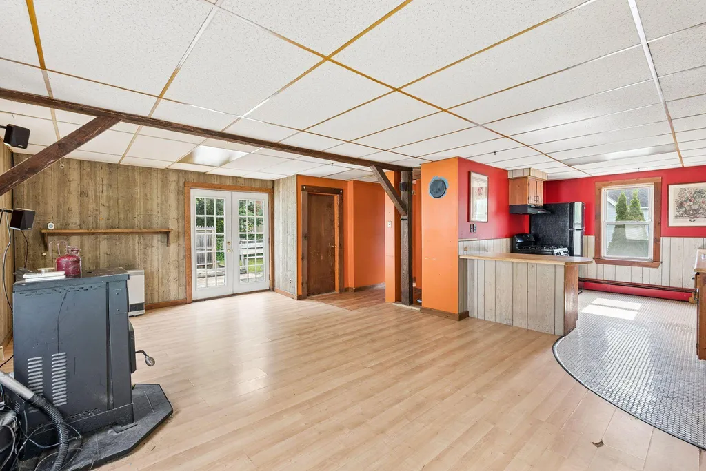 8 Vigue Street Waterville ME 04901