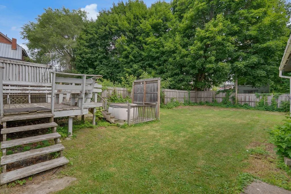 8 Vigue Street Waterville ME 04901