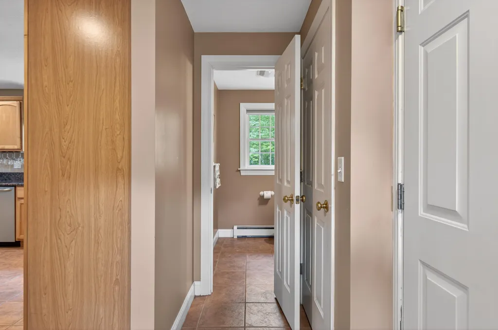 15 Bornheimer Place Scarborough ME 04074