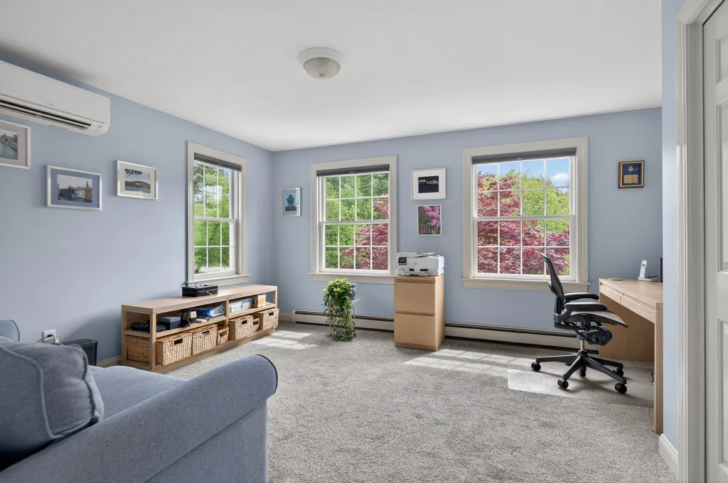 15 Bornheimer Place Scarborough ME 04074