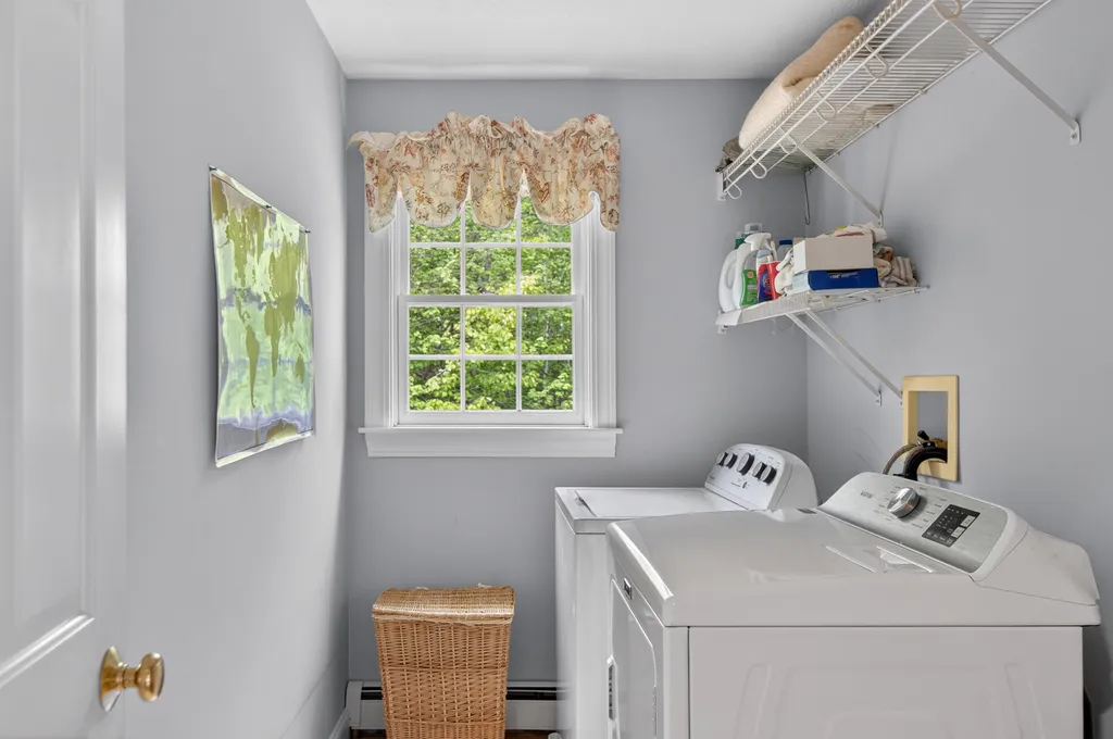 15 Bornheimer Place Scarborough ME 04074