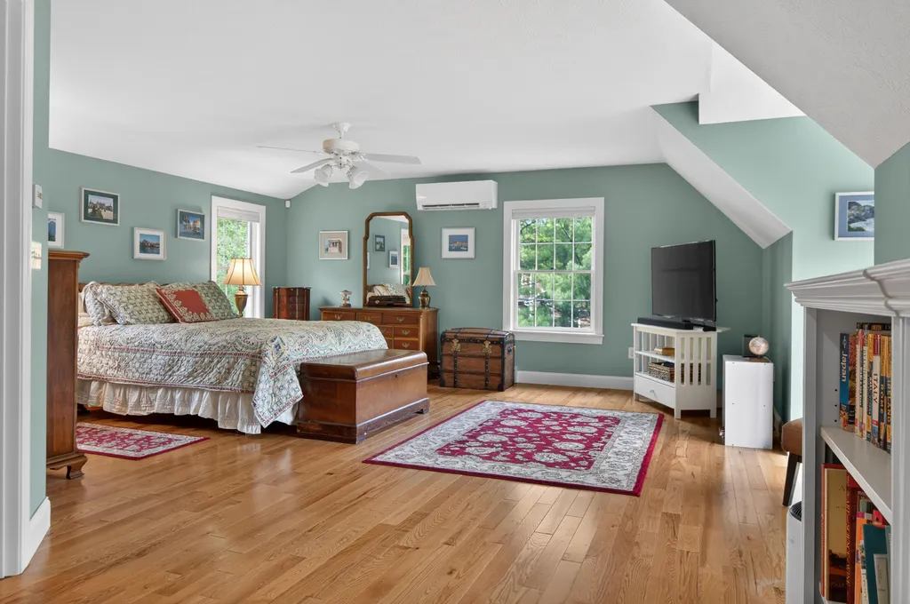 15 Bornheimer Place Scarborough ME 04074