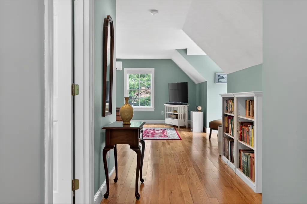 15 Bornheimer Place Scarborough ME 04074