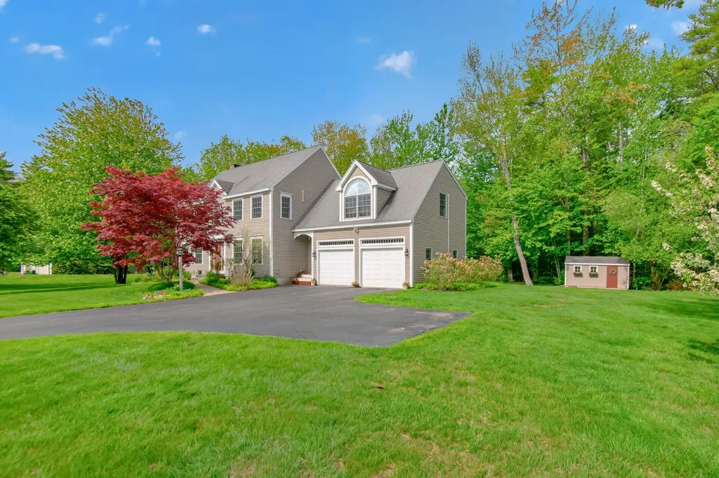 15 Bornheimer Place Scarborough ME 04074