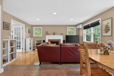 15 Bornheimer Place Scarborough ME 04074