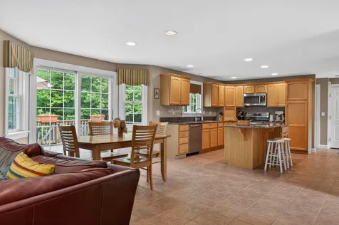 15 Bornheimer Place Scarborough ME 04074