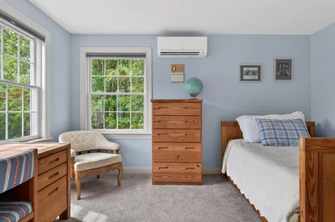 15 Bornheimer Place Scarborough ME 04074