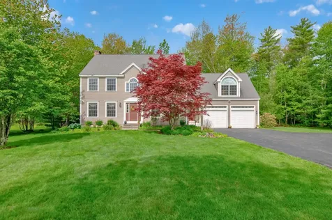 15 Bornheimer Place Scarborough ME 04074