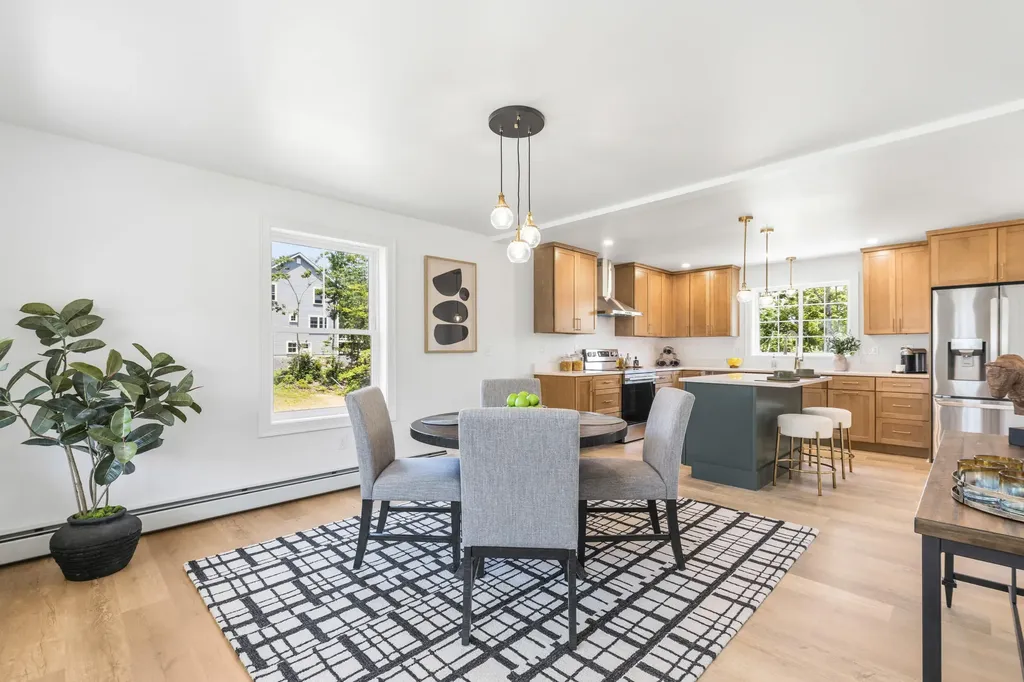 46 Woodbrey Lane Standish ME 04084